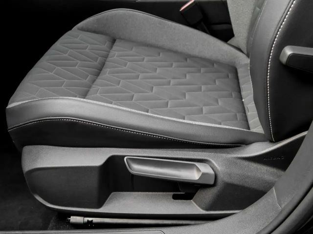 Volkswagen Golf 1.5 TSI Golf VIII