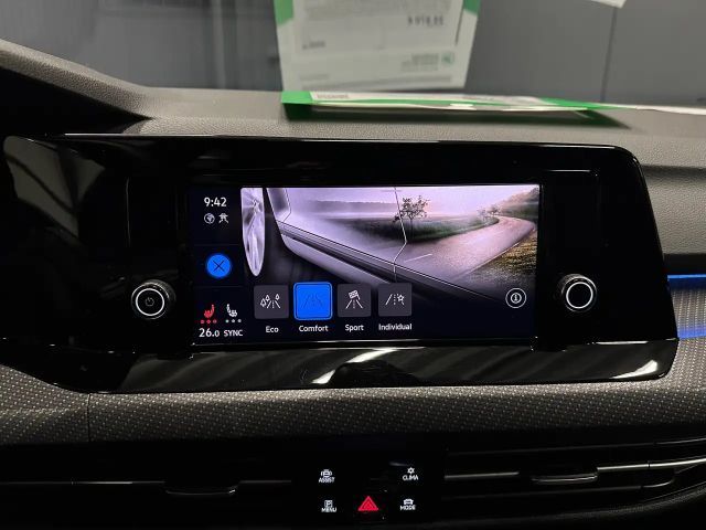 Volkswagen Golf 1.5 eTSI DSG Plus R-Line