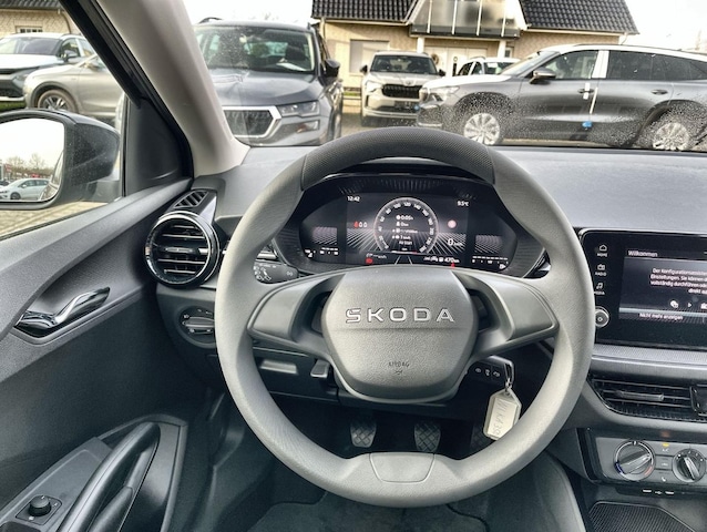 Skoda Fabia 1.0 MPI Black LED Sitzh PDC