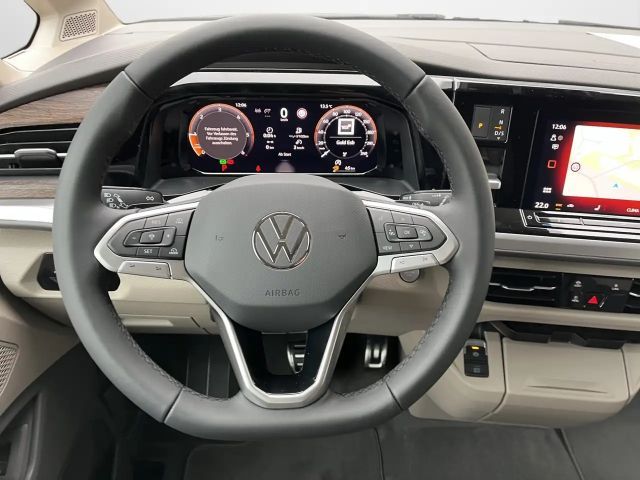 Volkswagen Multivan 2.0 TDI DSG Style T7