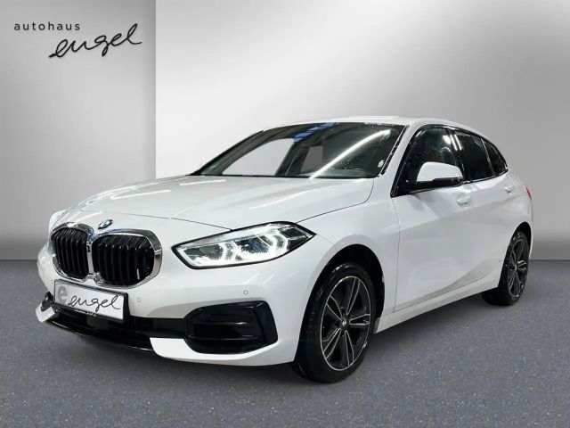 BMW 116 116i Sedan Sport Line