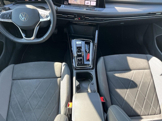 Volkswagen Golf 1.5 eTSI Golf VIII