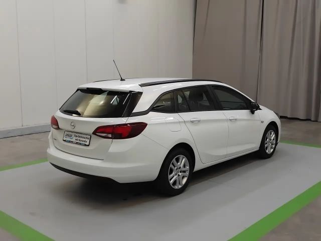 Opel Astra 1.2 Turbo Sports Tourer Turbo