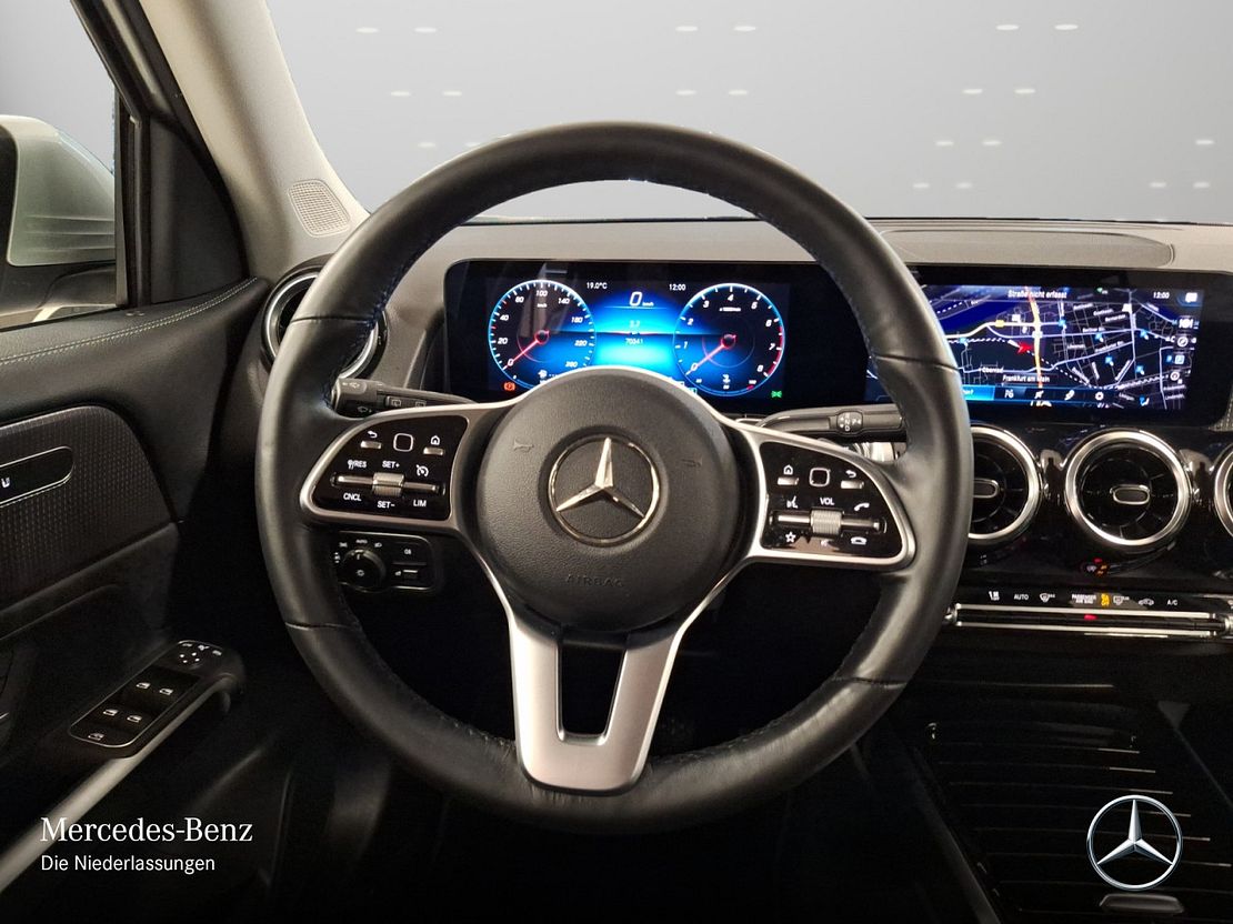 Mercedes-Benz GLB 180 GLB 180