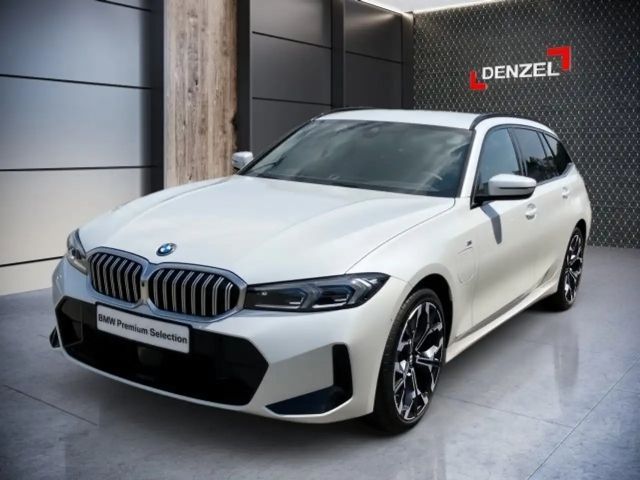 BMW 330 330e Touring xDrive