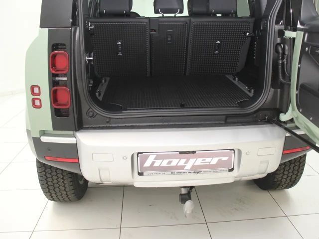 Land Rover Defender 110 D300