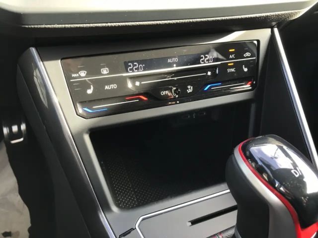 Volkswagen Polo 2.0 TSI DSG GTI IQ.Drive