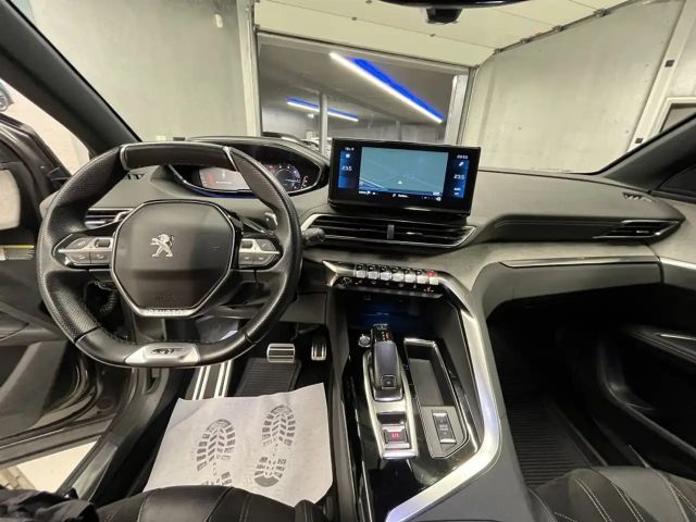 Peugeot 5008 EAT8 GT-Line