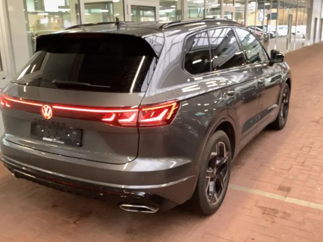 Volkswagen Touareg 3.0 V6 TDI R-Line Style