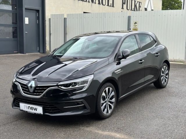 Renault Megane Hybrid Techno