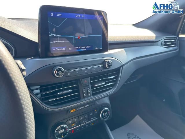 Ford Focus EcoBoost ST Line Style Wagon