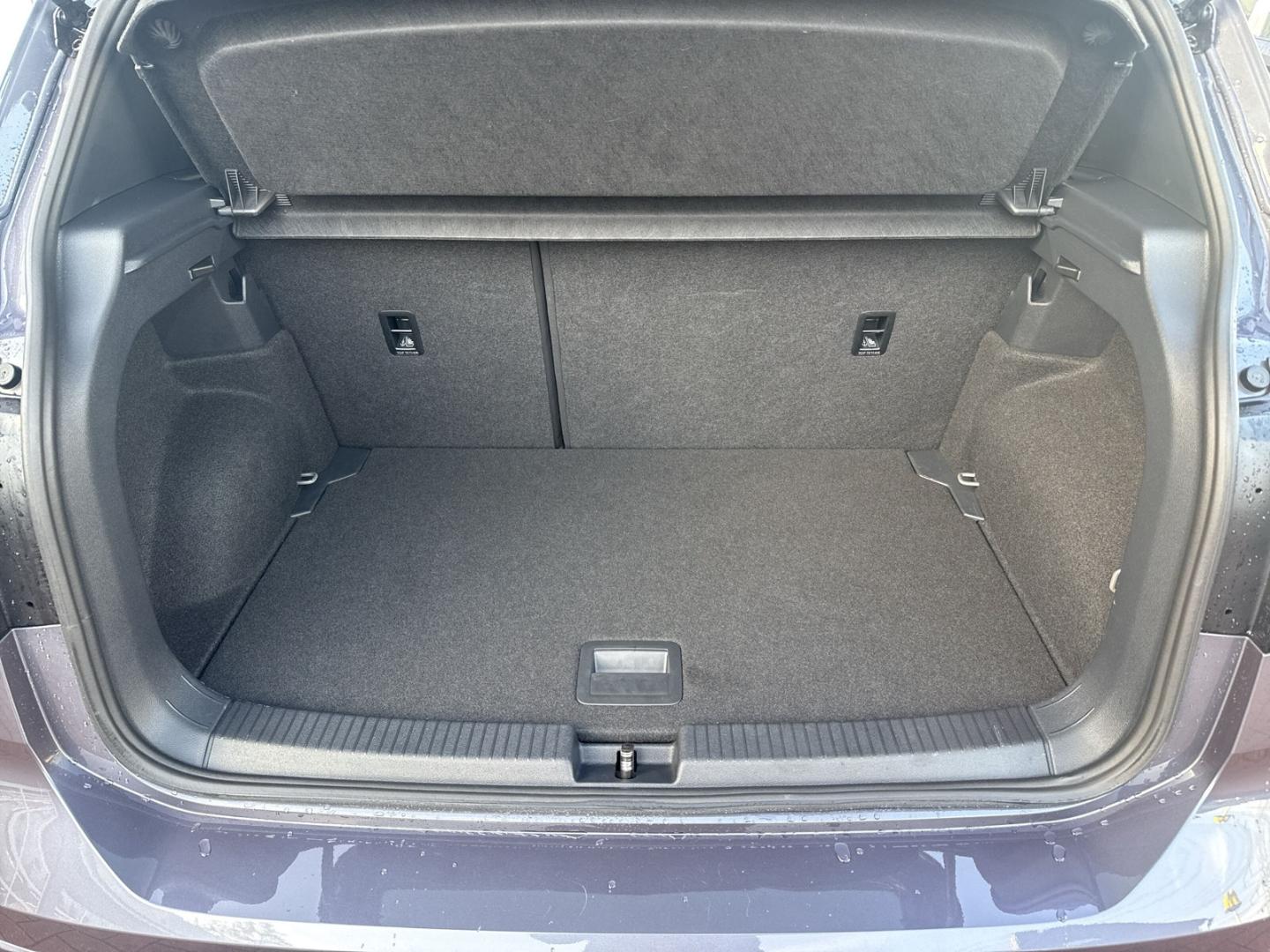 Volkswagen T-Cross 1.0 TSI DSG R-Line