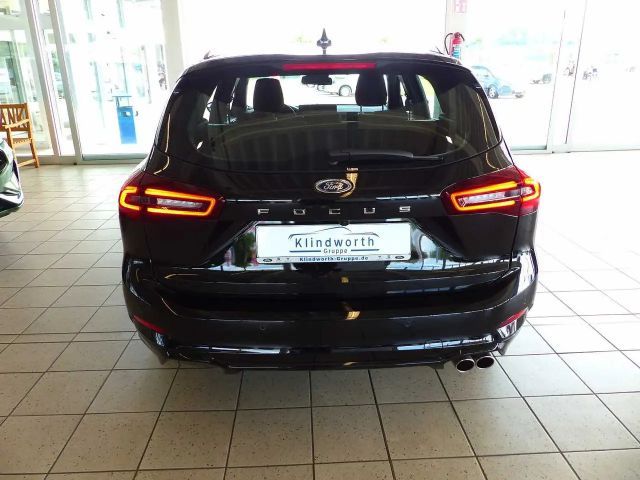 Ford Focus EcoBoost ST Line Wagon