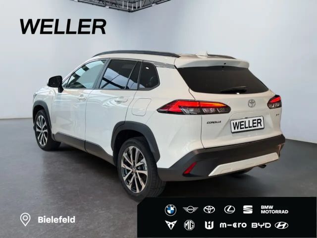 Toyota Corolla Cross Hybride Team D