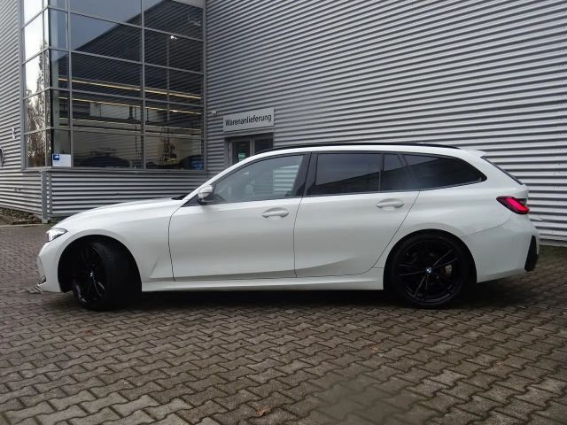 BMW 320 320i M-Sport Touring
