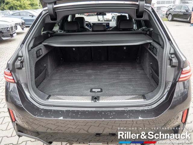 BMW 520 520d M-Sport Touring xDrive