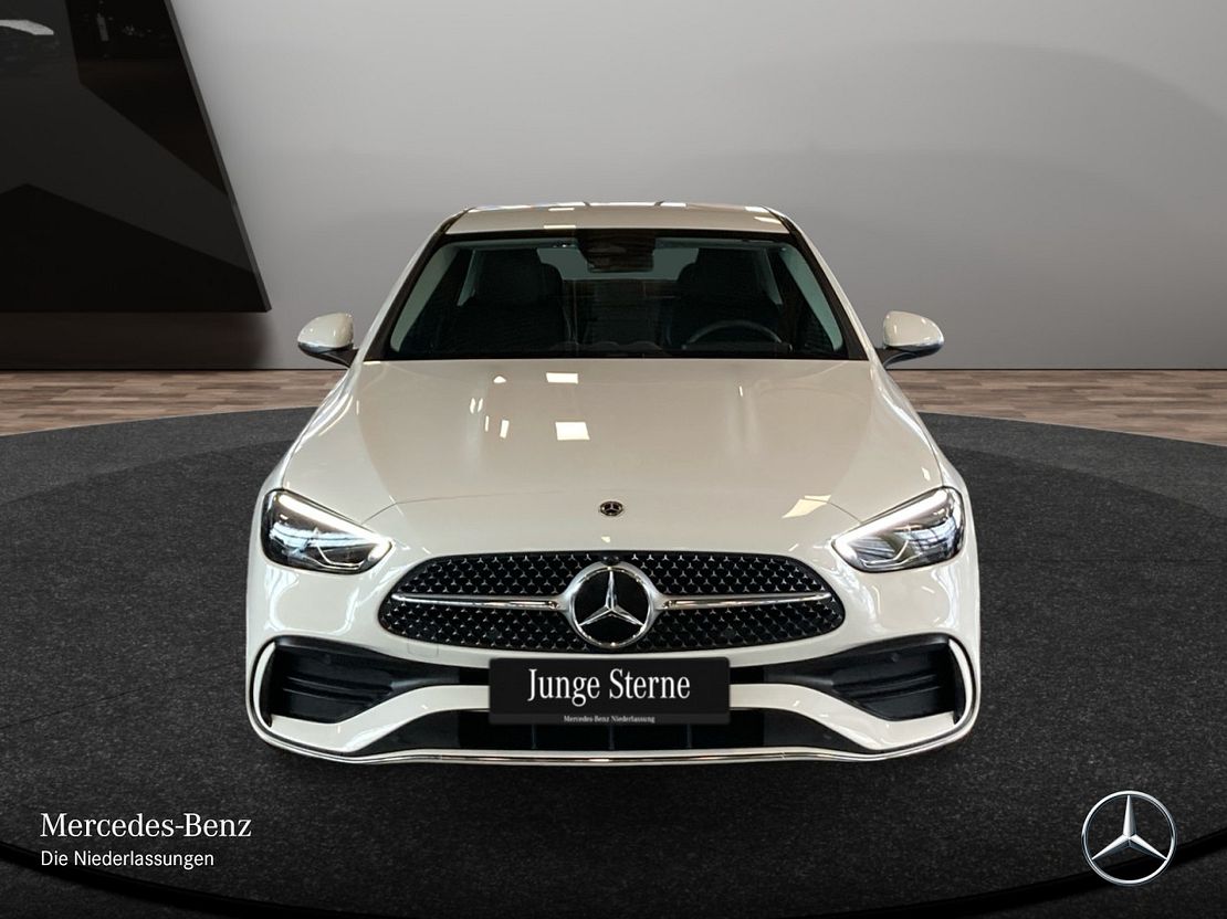 Mercedes-Benz C 180 Sedan