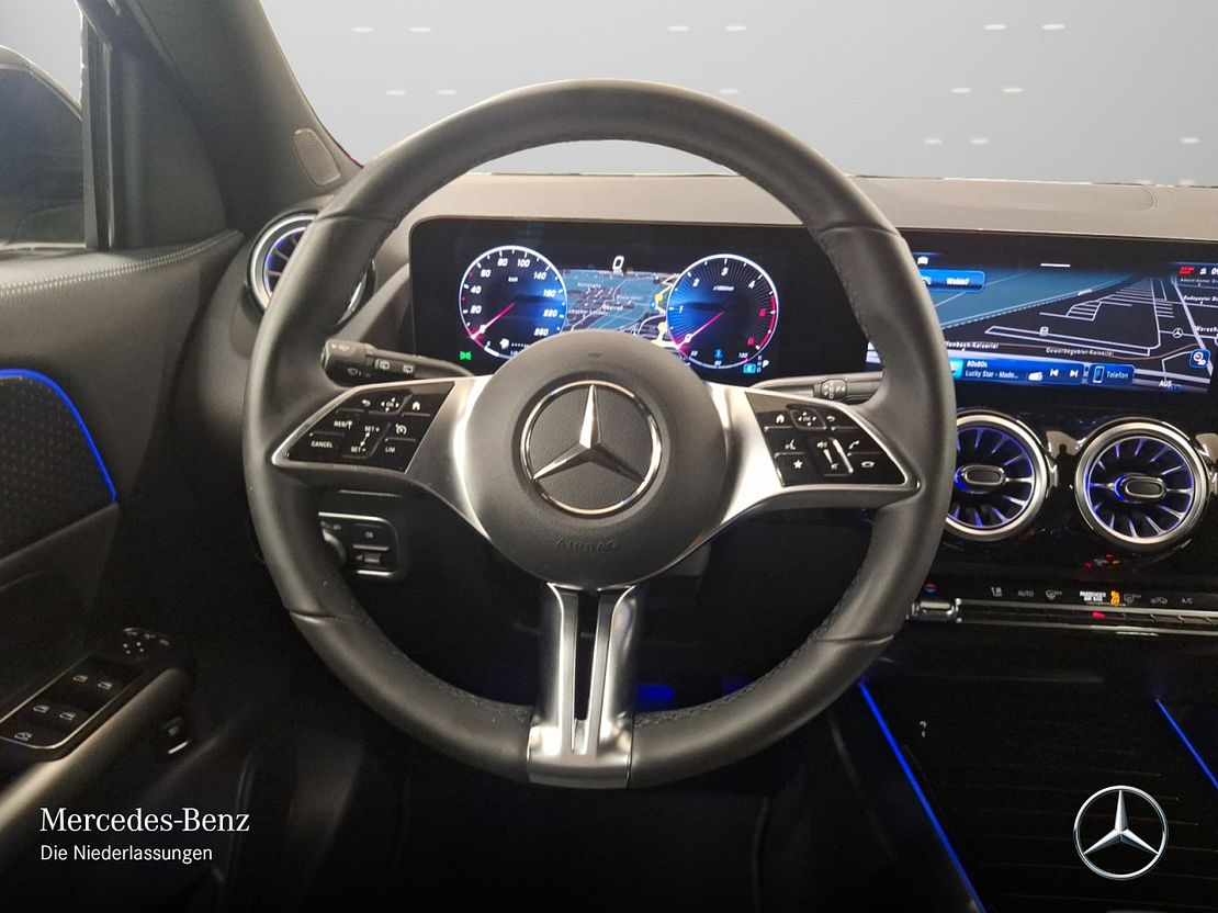 Mercedes-Benz GLA 180 GLA 180 d Progressive
