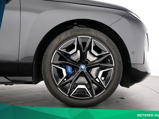 BMW iX xDrive40