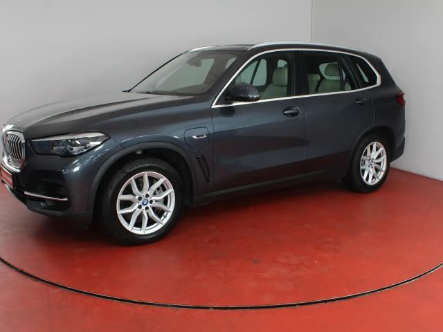 BMW X5 xDrive45e