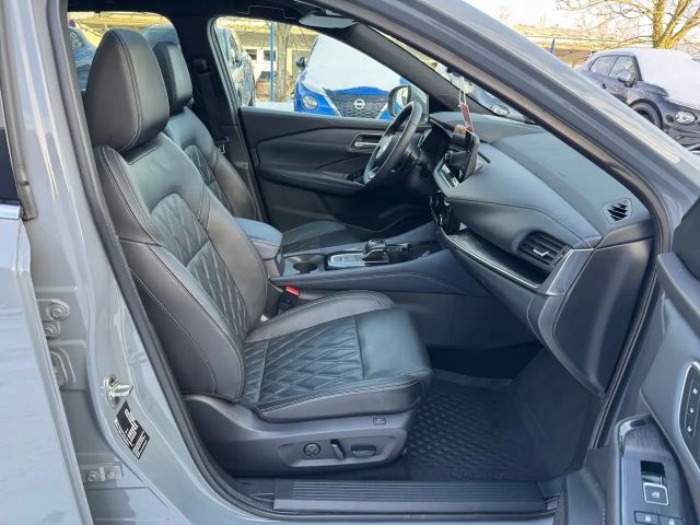 Nissan Qashqai DIG-T Tekna