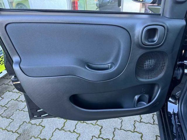 Fiat Panda 1.0 Hybrid GSE, PDC, Klima, Bluetooth, Kamera,