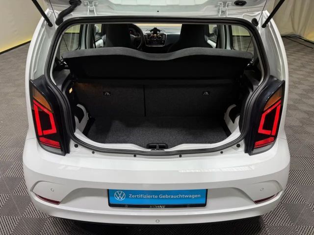 Volkswagen up! Move Move up!