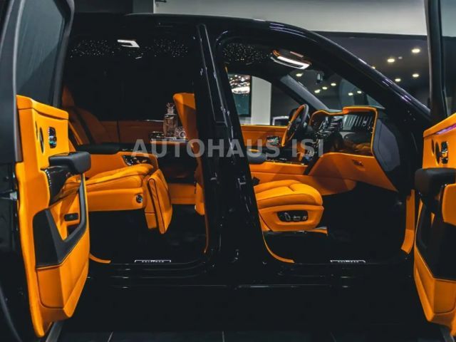 Rolls-Royce Cullinan Series II BLACK BADGE NOVITEC WIDEBODY