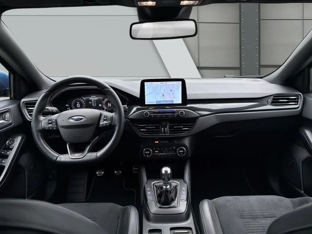 Ford Focus ST Line