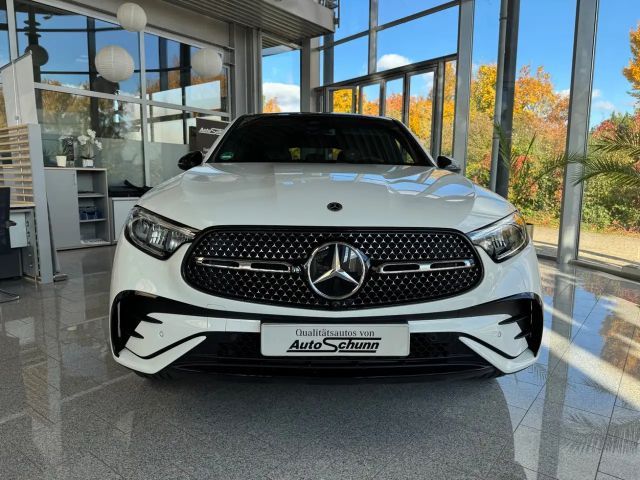 Mercedes-Benz GLC 200 4MATIC AMG Line