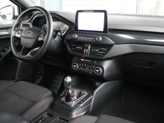 Ford Focus ST Line Wagon