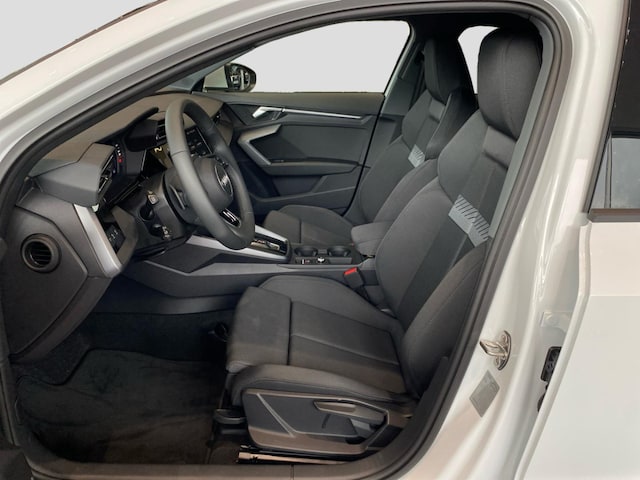 Audi A3 30 TFSI S-Tronic Sportback