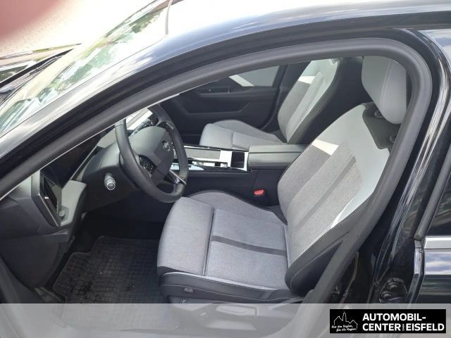 Opel Astra Elegance Hybrid Innovation