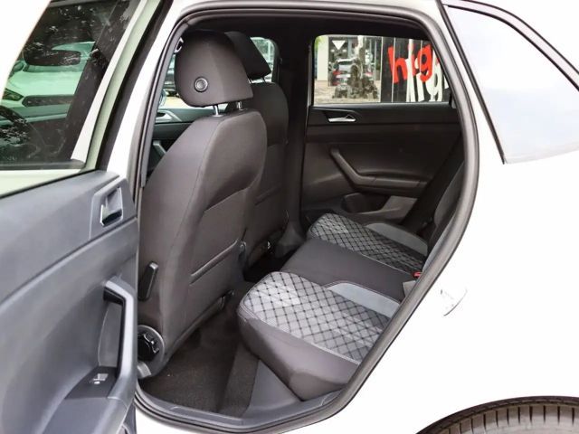 Volkswagen Polo 1.0 TSI DSG IQ.Drive R-Line