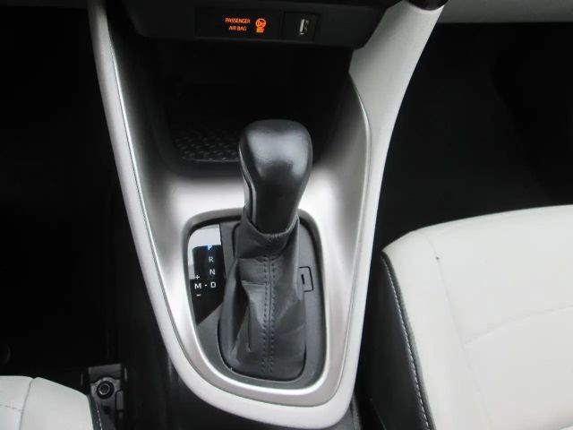 Toyota Yaris 1.5 VVT-iE Aut Elegant