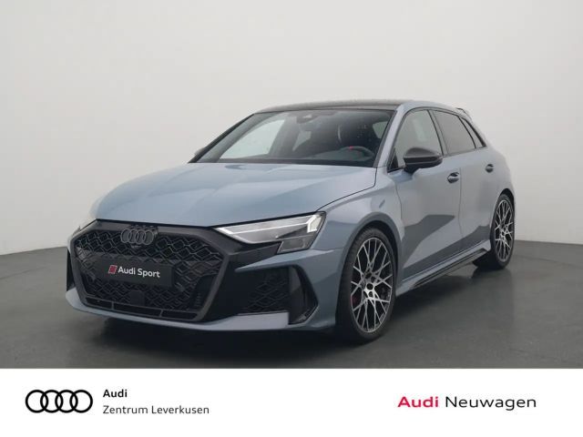 Audi RS3 Sedan