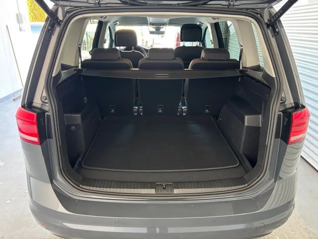 Volkswagen Touran DSG