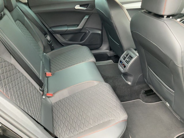 Seat Leon 1.5 eTSI DSG FR-lijn