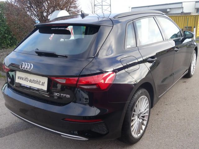 Audi A3 30 TFSI S-Tronic Sedan