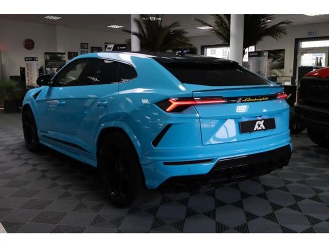 Lamborghini Urus Ceramic,Carbon,B&O Sound,Voll,Garantie06/26