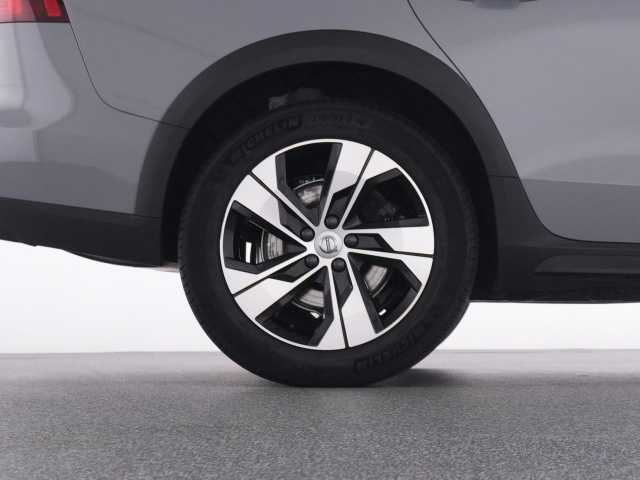 Volvo V60 Cross Country CC