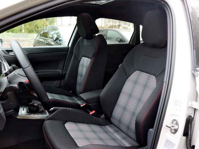 Volkswagen Polo 2.0 TSI DSG