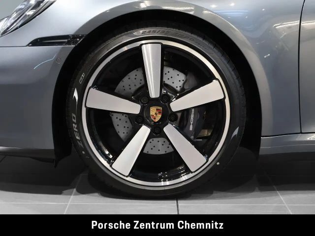 Porsche 911 Carrera Coupé