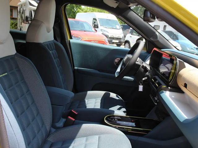 Fiat Grande Panda E La Prima