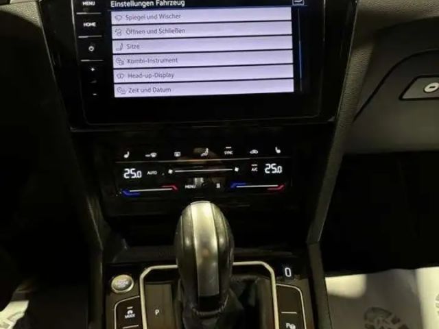 Volkswagen Passat Elegance Elegance