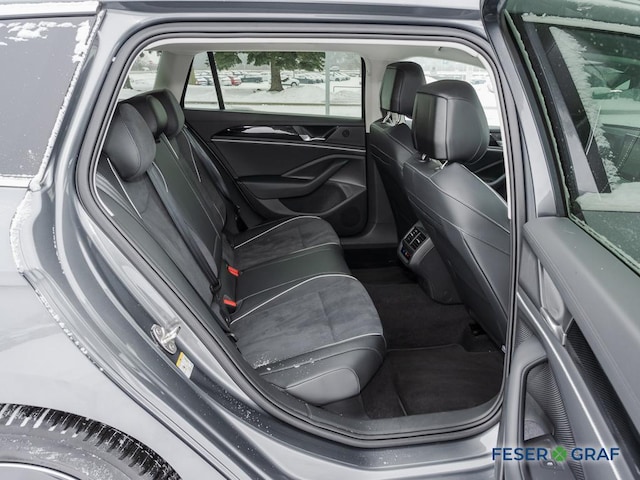 Volkswagen Passat 1.5 eTSI Business DSG