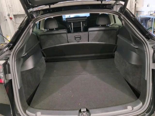 Tesla Model Y AWD Dual Motor Long Range