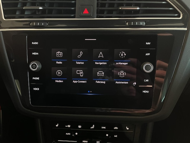 Volkswagen Tiguan Tiguan 1.4   R-L  P 110TSI D6F