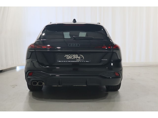 Audi A6 Avant Quattro S-Tronic