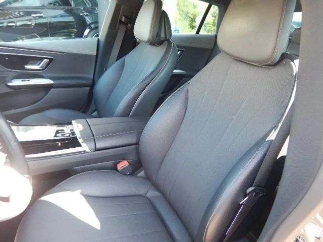 Mercedes-Benz EQE 350 Electric Art Sedan